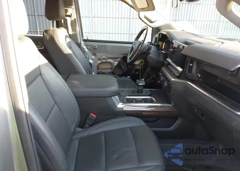 2025 Chevrolet Silverado 1500 4Wd Short Bed Rst z USA, uszkodzony, nr VIN 2GCUKEED9S1187007